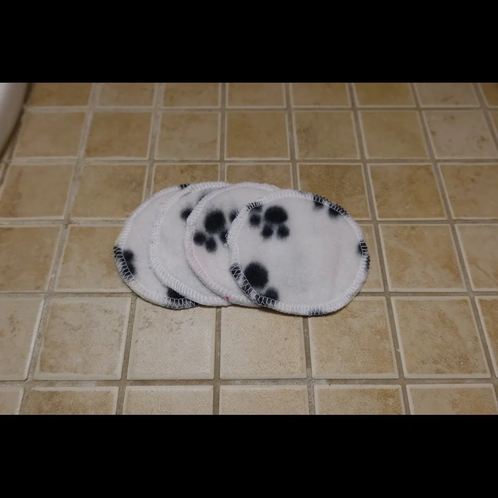 3” Cotton Fleece Paw Print Reusable Facial Rounds (set of 10)